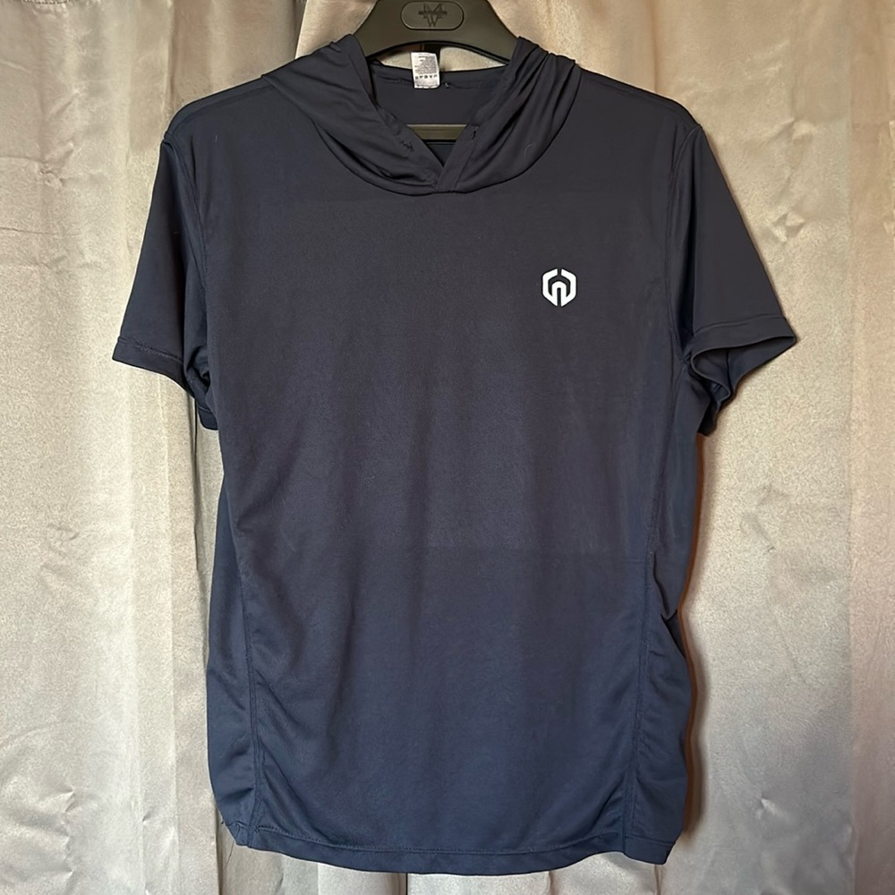 Men’s shirt,M with hood